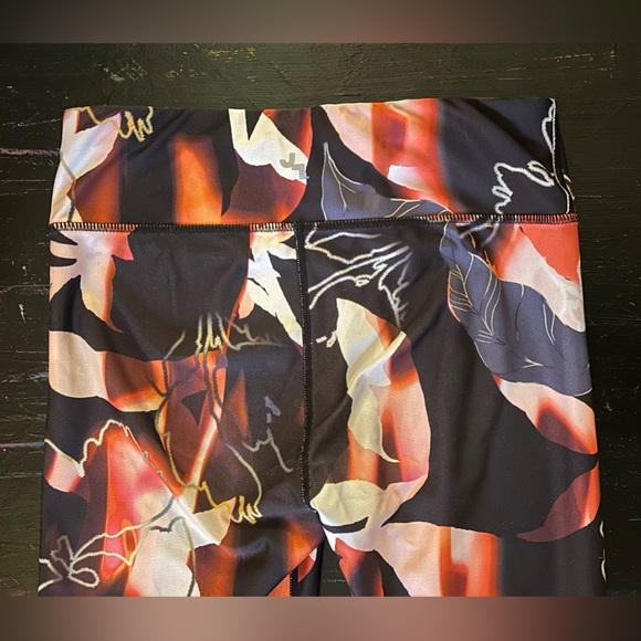 Joylab - Full Length Leggings - Floral Print - Size S - Picture 6 of 8